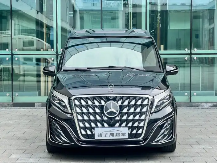 Mercedes-Benz V-Class 2022 Model V 260 L Long wheelbase Deluxe Edition – фото 2