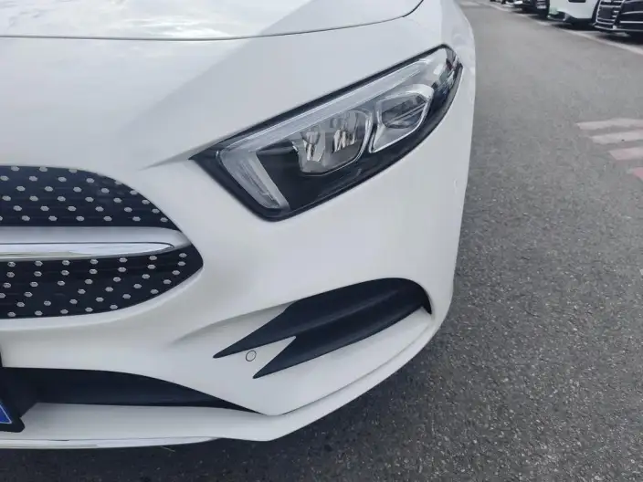 Mercedes-Benz A-class 2022 Model A 200 L Sports sedan Dynamic Edition – фото 7