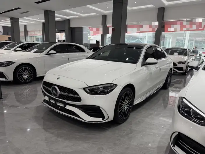 Mercedes-Benz C-Class 2023 Model C 260 L Sports Edition – фото 1
