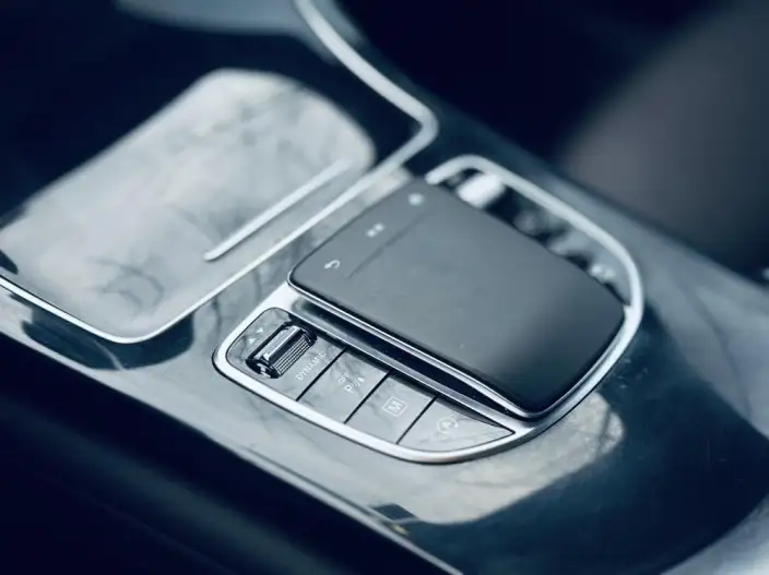 Mercedes-Benz GLC 2022 Model Facelift GLC 260 L 4MATIC Dynamic Model – фото 7