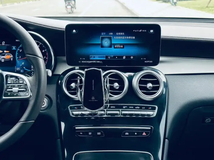 Mercedes-Benz GLC 2022 Model Facelift GLC 260 L 4MATIC Dynamic Model – фото 10