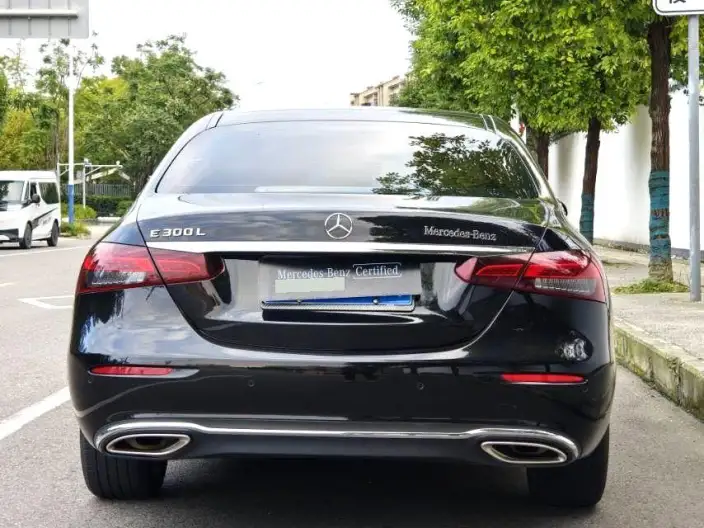 Mercedes-Benz E-Class 2022 Model Facelift II E 300 L Fashion Model sedan – фото 5
