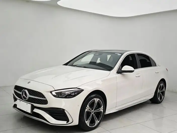 Mercedes-Benz C-Class 2025 Model C 260 L Sports Edition 4MATIC – фото 1