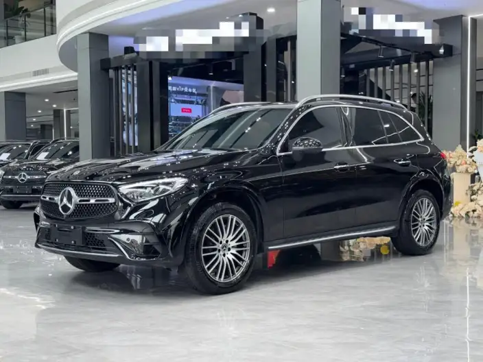 Mercedes-Benz GLC 2023 Model GLC 300 L 4MATIC Dynamic Model 5 seat – фото 1
