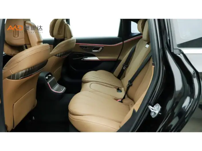 Mercedes-Benz E-Class 2024 Model E 300 L Fashion Model sedan – фото 8