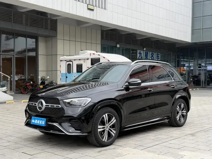 Mercedes-Benz GLE Imported 2024 Model GLE 350 4MATIC Fashion Model – фото 1