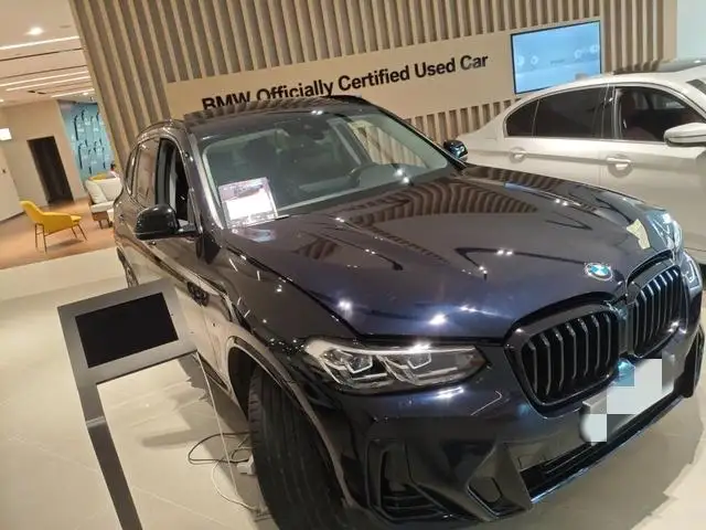 BMW X3 2022 Model xDrive30i Leading Model M Night Set – фото 2