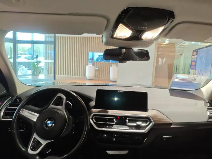 BMW X3 2022 Model xDrive30i Leading Model M Night Set – фото 6