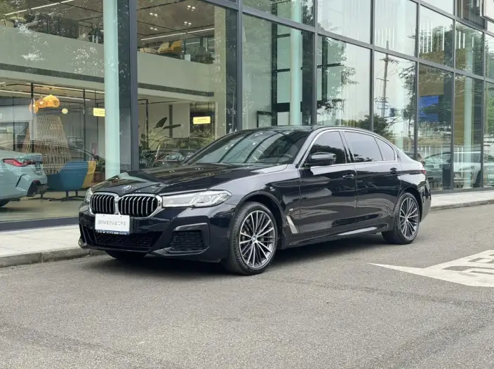 BMW 5 Series 2023 Model 530Li Leading Model M Sports Set – фото 1