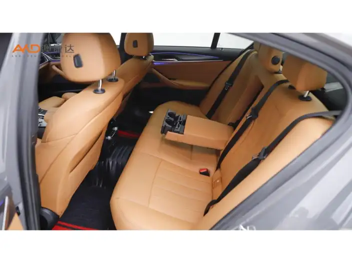 BMW 5 Series Imported 2022 Model Facelift 530i M Sports Set – фото 10