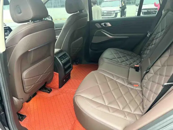 BMW X5 2022 Model xDrive 30Li Exclusive Model M Sports Set – фото 8