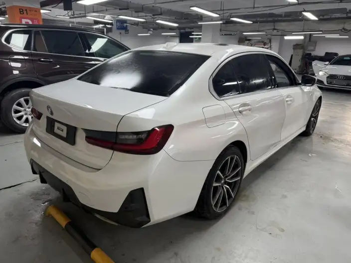 BMW 3 Series 2023 Model 320Li M Sports Set – фото 5