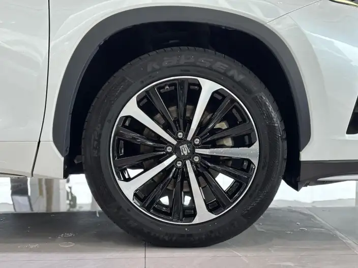 Crown Kluger 2022 Model 2.5L HEV 4WD Deluxe Edition – фото 6