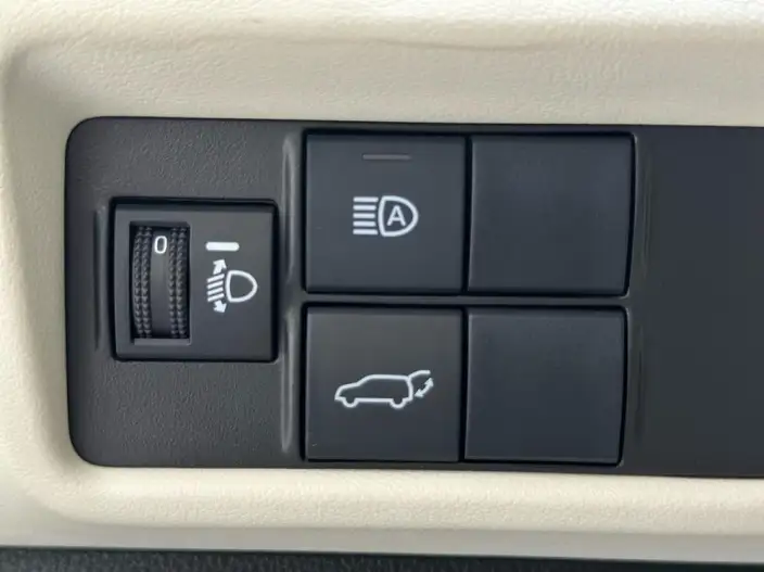 Toyota Highlander 2024 Model Hybrid 2.5L 4WD Premium Edition 7 seat – фото 10