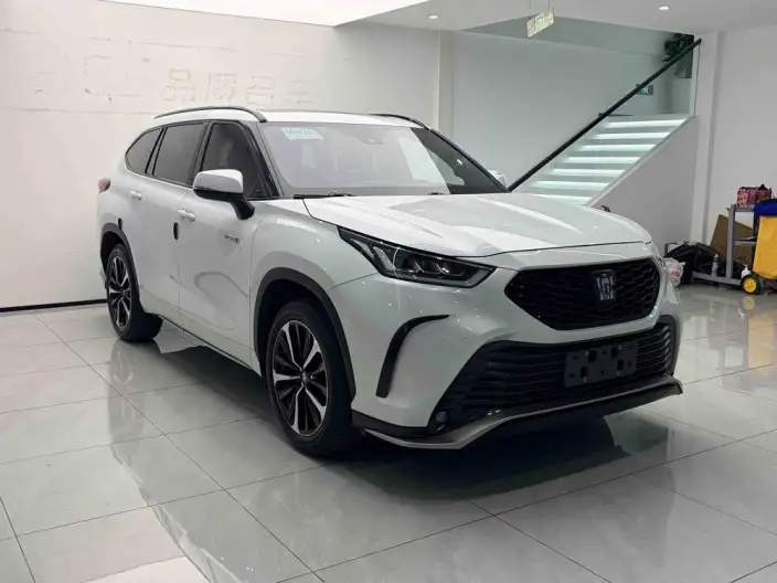 Crown Kluger 2022 Model 2.5L HEV 4WD Premium Edition – фото 3