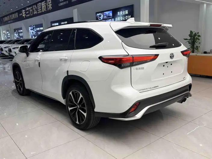 Crown Kluger 2022 Model 2.5L HEV 4WD Premium Edition – фото 5