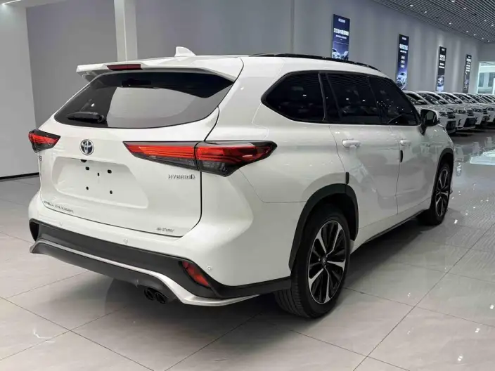 Crown Kluger 2022 Model 2.5L HEV 4WD Premium Edition – фото 7