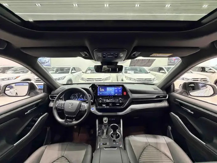 Crown Kluger 2022 Model 2.5L HEV 4WD Premium Edition – фото 8