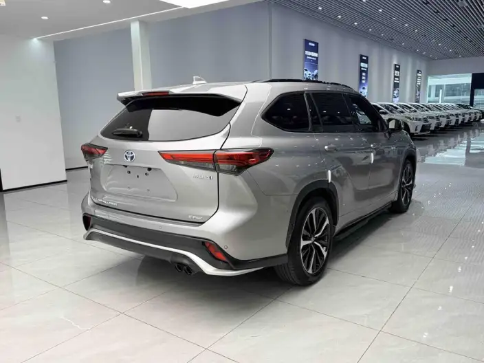 Crown Kluger 2022 Model 2.5L HEV 4WD Premium Edition – фото 7