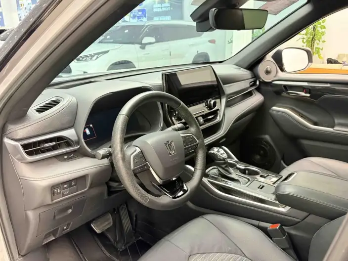 Crown Kluger 2022 Model 2.5L HEV 4WD Premium Edition – фото 10