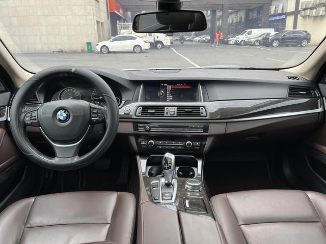 BMW 5 Series 2017 525Li Luxury Design Package – фото 16