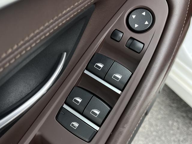 BMW 5 Series 2017 525Li Luxury Design Package – фото 18