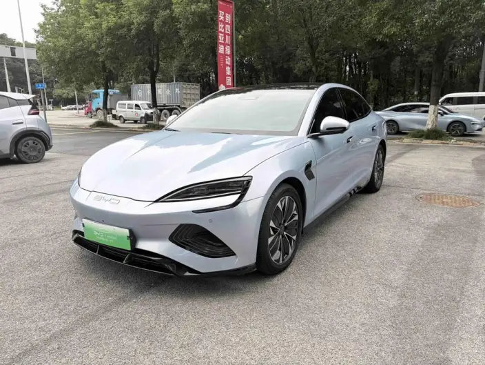 BYD Seal 2023 Model 700KM Champion Edition Noble Model – фото 1