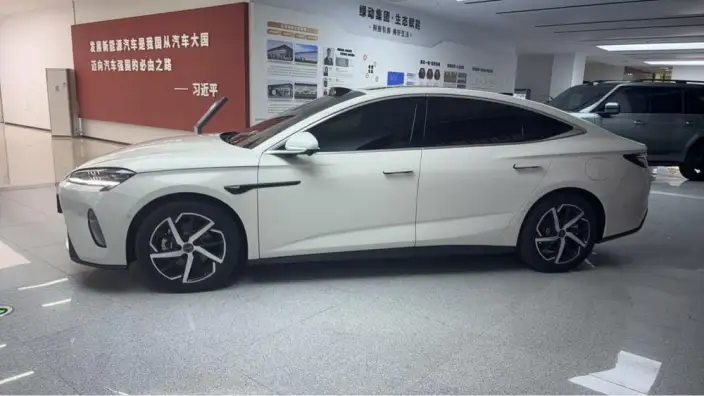 BYD Seal 07DM 2026 Model DM-i 230KM Flagship Model – фото 2