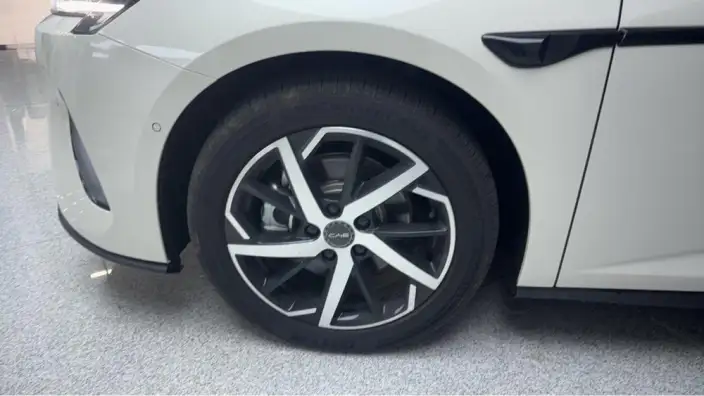 BYD Seal 07DM 2026 Model DM-i 230KM Flagship Model – фото 5