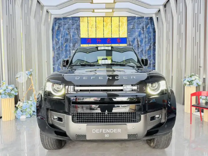 Land Rover Defender 2025 Model 90 3.0T P400 X-Dynamic HSE – фото 2