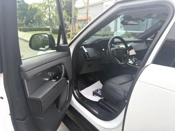 Range Rover Sport 2023 Model 3.0 L6 S – фото 9