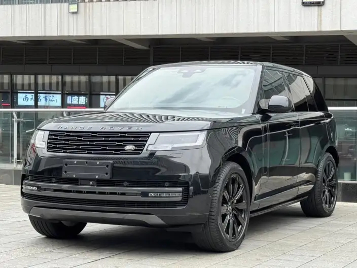 Range Rover 2023 Model 3.0 L6 360PS Shengshi Edition