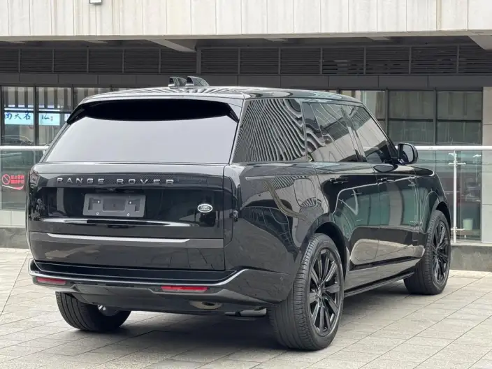 Range Rover 2023 Model 3.0 L6 360PS Shengshi Edition – фото 6