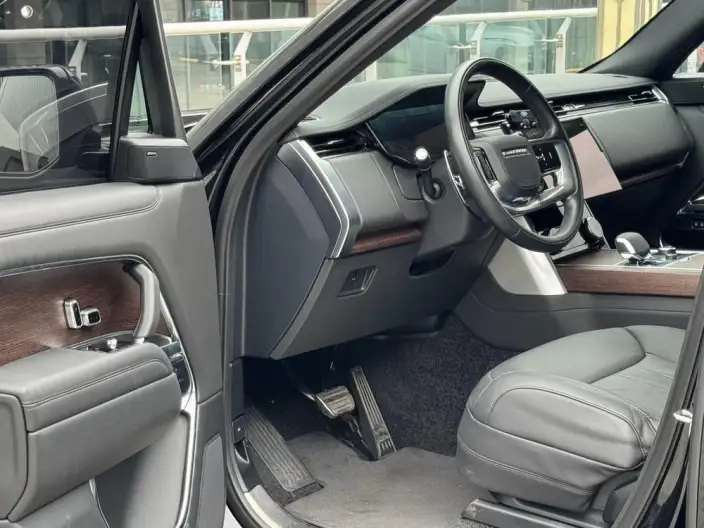 Range Rover 2023 Model 3.0 L6 360PS Shengshi Edition – фото 10