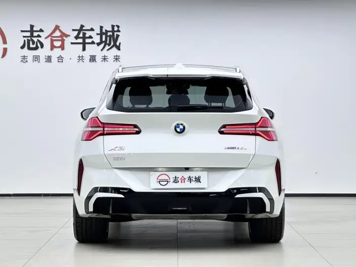 BMW X3 2025 Model xDrive30L Leading Model M Sports Night Set – фото 4