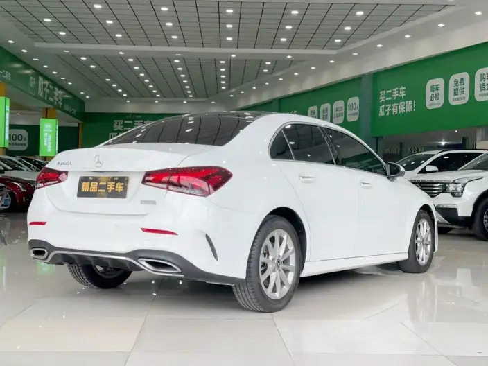 Mercedes-Benz A-class 2022 Model Facelift A 200 L Sports sedan Fashion Edition – фото 6