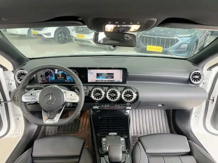 Mercedes-Benz A-class 2022 Model Facelift A 200 L Sports sedan Fashion Edition – фото 8