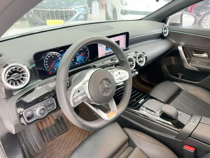 Mercedes-Benz A-class 2022 Model Facelift A 200 L Sports sedan Fashion Edition – фото 10