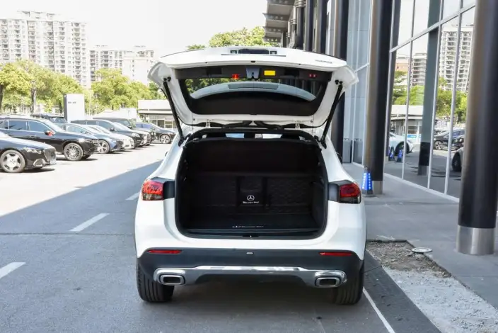 Mercedes-Benz GLA 2022 Model GLA 200 – фото 10