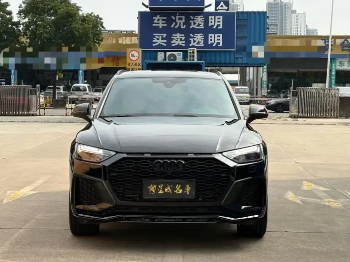 Audi Q5L 2023 Model 40T Luxury Dynamic Model – фото 2