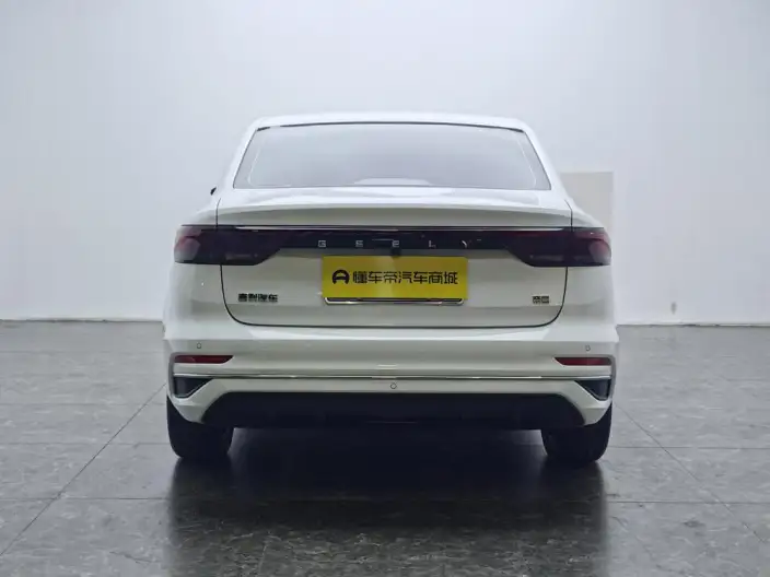 Geely Emgrand 2023 Model No. 4 Gen Champion Edition 1.5L CVT Noble Model – фото 6