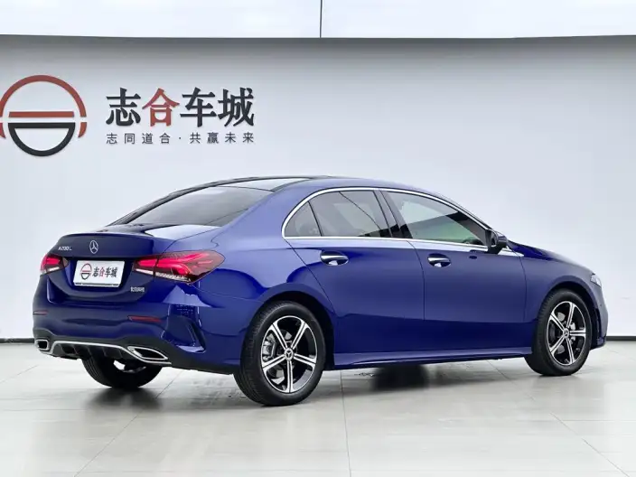 Mercedes-Benz A-class 2022 Model Facelift II A 200 L Sports sedan Fashion Edition – фото 5
