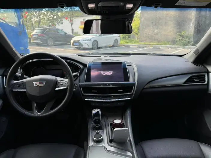 Cadillac CT5 2022 Model 28T Luxury Model – фото 9
