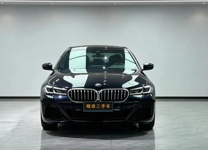 BMW 5 Series 2022 Model 530Li Leading Model M Sports Set – фото 2