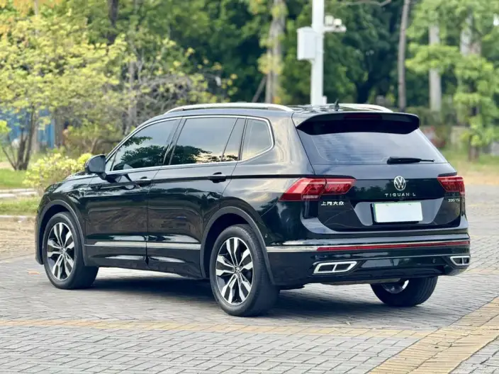 Volkswagen Tiguan L 2022 Model 330TSI Automatic 2WD R-Line Enjoy the version more – фото 5
