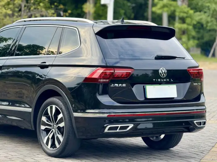 Volkswagen Tiguan L 2022 Model 330TSI Automatic 2WD R-Line Enjoy the version more – фото 10