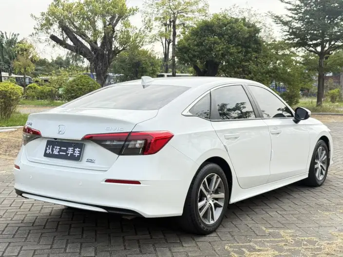 Honda Civic 2022 Model 240TURBO CVT Dynamic Edition – фото 7