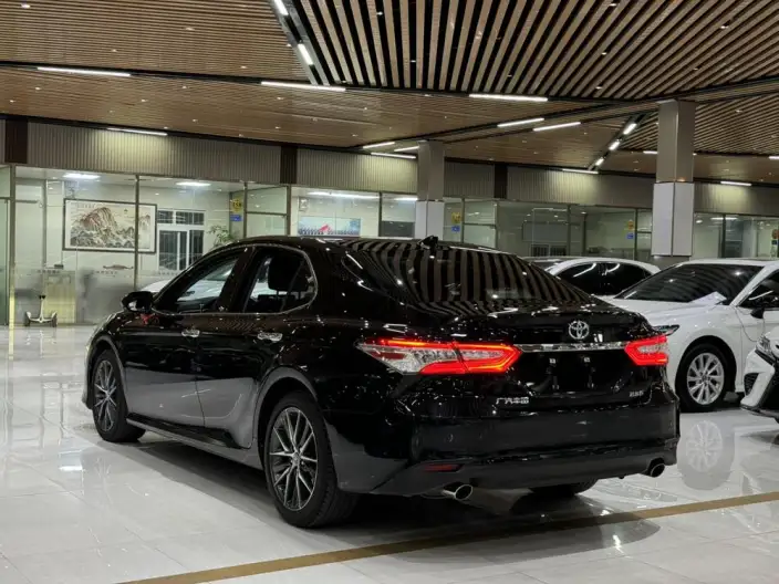 Toyota Camry 2022 Model 2.5G Deluxe Edition – фото 4