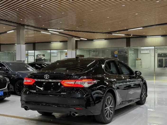 Toyota Camry 2022 Model 2.5G Deluxe Edition – фото 6