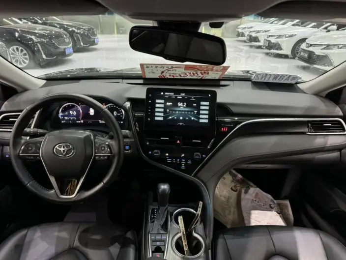 Toyota Camry 2022 Model 2.5G Deluxe Edition – фото 8